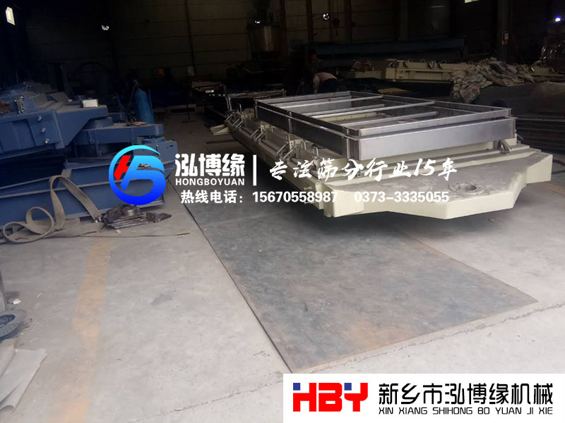 平面回轉(zhuǎn)篩是否可以連接除塵設(shè)備來(lái)改善工作間環(huán)境？