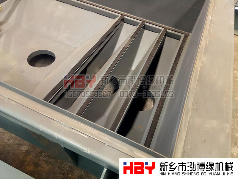 化工平面回轉(zhuǎn)篩選用一般選用幾層的比較合適？